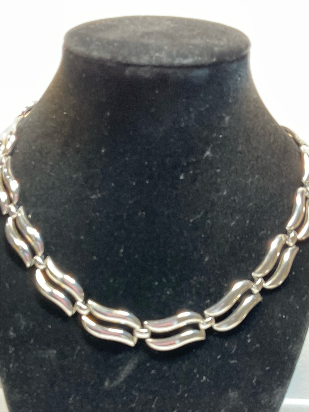 Vintage Signed Monet Silver Tone Wave Link Necklace 16"